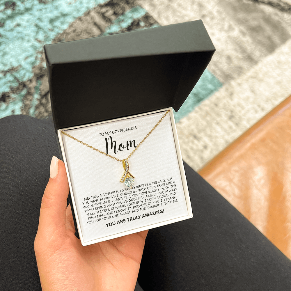 Enchanting Gift "To My Boyfriends Mom" Alluring Beauty Necklace