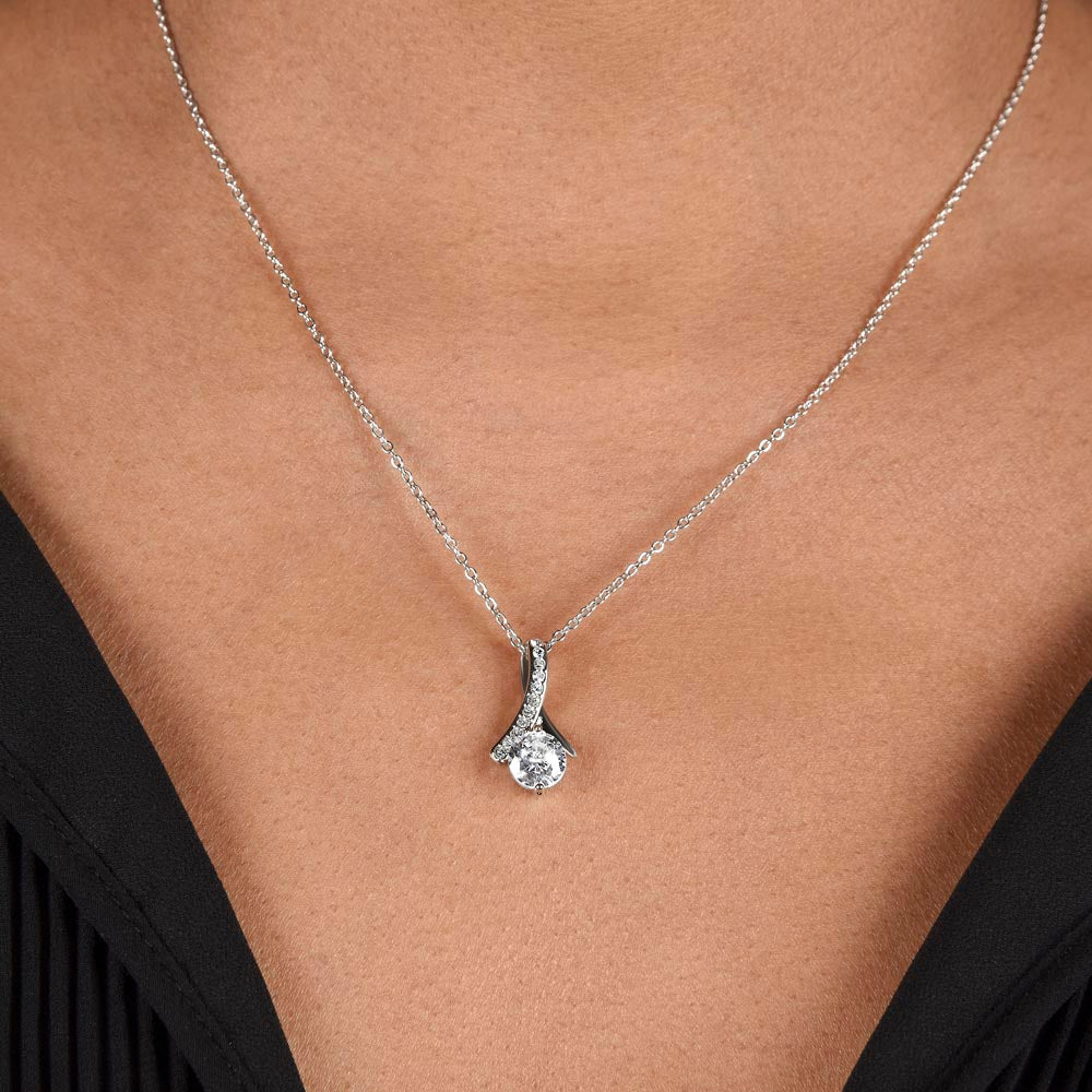 Enchanting Gift "To My Boyfriends Mom" Alluring Beauty Necklace