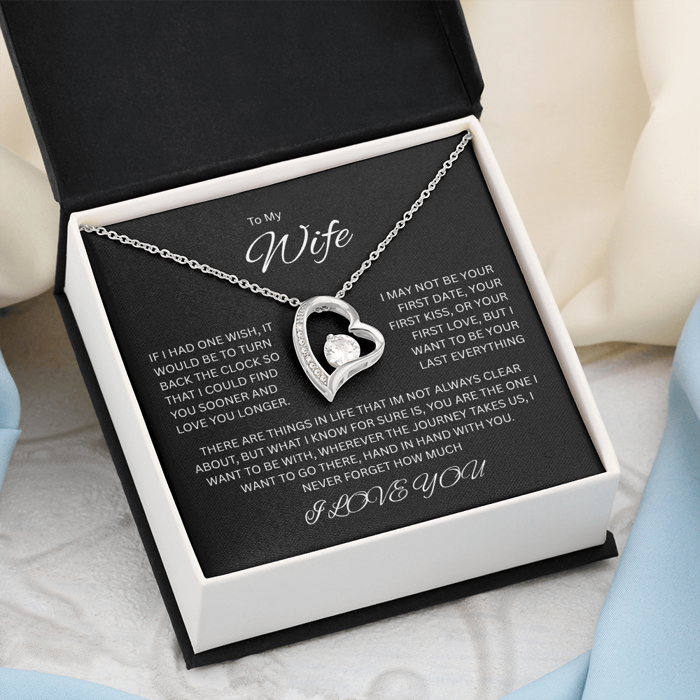 A love without end, meant for her - The captivating Forever Love Necklace