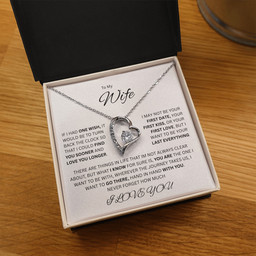 A love without end, meant for her - The captivating Forever Love Necklace